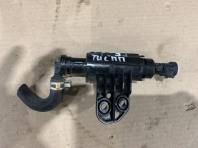 Форсунка омывателя фар Hyundai Tucson TL правая OEM 986502S000 – общий вид