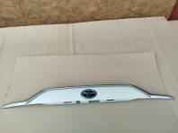 Накладка двери багажника toyota rav4 50 xa50 2018- задн. 