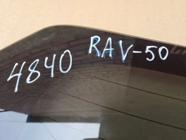 Стекло двери багажника Toyota RAV4 50 XA50 68105-42330 общий вид