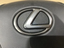 Подушка безопасности в руль lexus ux  2018-  