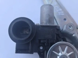 Стеклоподъемный механизм Toyota Camry 70 XV70 задний левый OEM 8571033290