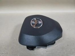Подушка безопасности в руль toyota rav4 50 xa50 2018-  