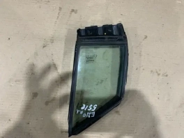 Форточка передней левой двери Toyota Corolla E210 OEM 68141-02120 общий вид