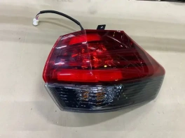Фонарь в крыло Nissan X-Trail T32R 2020- (26550-6FP0A) правый общий вид