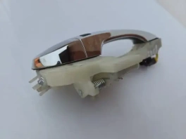 Ручка двери правая передняя Hyundai Tucson TL 82661-D3710 на авторазборе