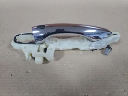 ручка правой передней двери Kia Sorento Prime UM OEM 82661-C5100 вид спереди