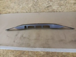 Накладка багажника задняя Mitsubishi Outlander 3 GF OEM 5817A265HB общий вид детали