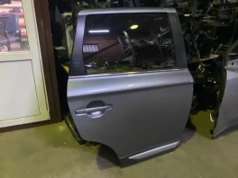 Дверь mitsubishi outlander 3 gf 2015-2022 задн. прав.