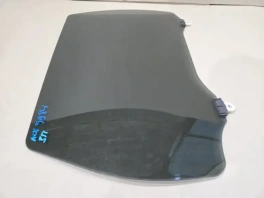 Стекло задней правой двери Mitsubishi ASX GA OEM 5905A028 подготовка к упаковке