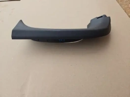 Обшивка двери багажника левая Toyota RAV4 50 XA50 2018- б/у OEM 67938-42070-C0, внешний вид