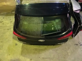 Задняя дверь Hyundai Tucson TL (2020- н/в) SX2 73700-D3090 – вид снаружи, угол со стороны левого крыла