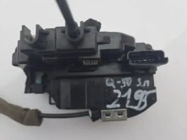Задний правый замок двери Infiniti Q50 V37 82500-4GR0A на проверке