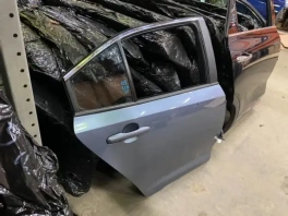 Дверь toyota corolla e210  2020- задн. прав.