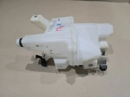 Бачок омывателя фар Mazda CX-5 2 KF OEM KD53-56-730A в отличном состоянии для установки