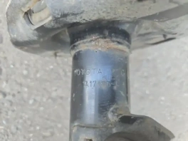 амортизатор передний правый Lexus RX 4 2015-2022 GGL25L б/у OEM 485100L120