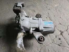 Редуктор Mitsubishi Outlander 3 GF OEM MN183530 фронтальный ракурс