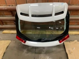 Крышка багажника Toyota C-HR 2020- (MAXH10, NGX10,50, ZGX10) OEM 67005-F4010 задняя вид сверху