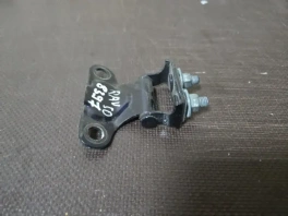 Оригинал Петля багажника toyota rav4 xa50 oem 419850-8397 на светлом фоне