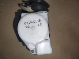Задний ремень безопасности Mitsubishi Outlander 3 GF с артикулом OEM 7000F341XA