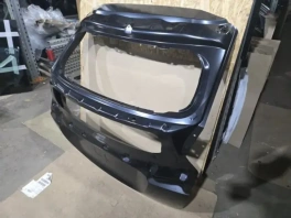 Крышка багажника mitsubishi eclipse cross gk 2020-  