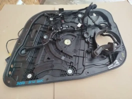 Передняя правая дверная карта Kia Sorento Prime UM (82481-C5010) на складе