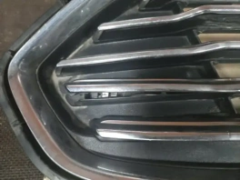 Решетка радиатора Ford Mondeo 2012-2019 (CD391) OEM DS7G-8200-AB в наличии на складе в Санкт-Петербурге