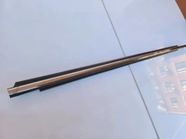 Бархотка передней левой двери Mitsubishi Outlander 3 (GF) 2012-2022 OEM 5727A293