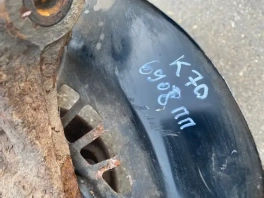 Кулак поворотный правый Toyota Camry 70 XV70 2017-2023 OEM 43210-33020 общий вид