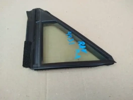 Форточка двери передняя левая Toyota RAV4 XA50 OEM 68126-42020 на складе после проверки