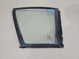 Задняя правая форточка двери для Toyota Corolla E210 OEM 68132-02050 общий вид