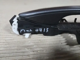 Передняя правая ручка двери автомобиля Lexus NX OEM 68620-60030 с авторазбора