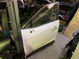 Дверь toyota rav4 50 xa50 2018- перед. лев.