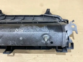 Подушка безопасности в колени Toyota Corolla Cross (ZVG10) OEM 73940-0R010