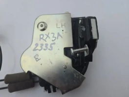 Замок двери Lexus RX 4 2015-2022 (6906048070) вид спереди