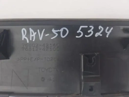 Накладка двери багажника toyota rav4 50 xa50 2018- задн. 