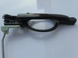 Ручка двери Мицубиси Аутлендер 3 GF 2012-2022 передняя левая OEM 5716A013 фотография крупным планом