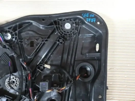 Правая оригинальная дверная карта Хендай Санта Фе 4 TM 2018-2024 OEM 85821-S1500 для кроссовера