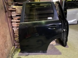 Задняя левая дверь Subaru Forester SJ OEM 60409-SG010-9P проверка ЛКП
