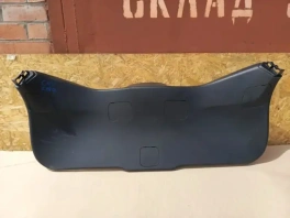 обшивка багажника toyota chr 2020 задняя oem 64780-f4010-c0 общий вид
