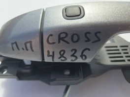 оригинальная передняя правая ручка mitsubishi eclipse cross gk 2020- oem 5716a640