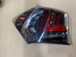 Задний левый фонарь в крыло Lexus GS 4 (2015-2020) 81561-30D50 общий вид OEM 81561-30D50