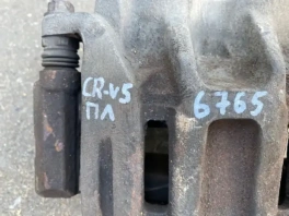 Передний левый суппорт Honda CRV 5 RW OEM 45019TLAG00 общий вид
