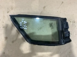 Форточка передней левой двери Toyota Corolla E210 OEM 68141-02120 общий вид