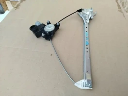 Стеклоподъемник передний правый Toyota RAV4 50 XA50 2018 б/у OEM: 69801-42070