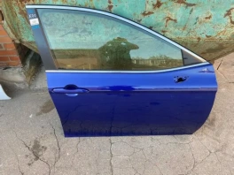 Передняя правая дверь Тойота Камри 70 67001-06290 оригинал