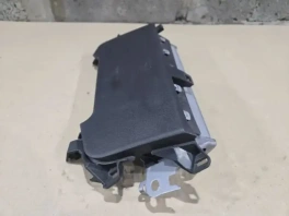 Подушка безопасности в колени toyota corolla e210  2018-  