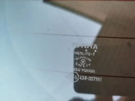 Стекло крышки багажника toyota rav4 50 xa50 2018- задн. 