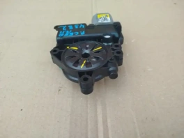 Передний правый мотор стеклоподъемника для KIA Proceed CD OEM 82460-J7710