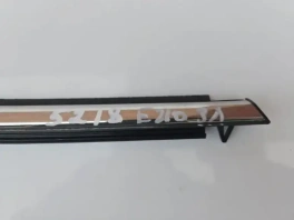 Общий вид бархотки задней левой двери Toyota Corolla E210 NRE210 2018 OEM 6816352060 в наличии