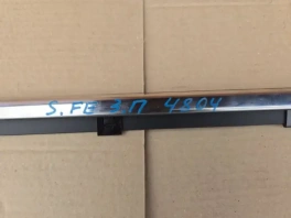 Бархотка задняя правая двери Hyundai Санта Фе 4 TM OEM 83220-S1000 общий вид